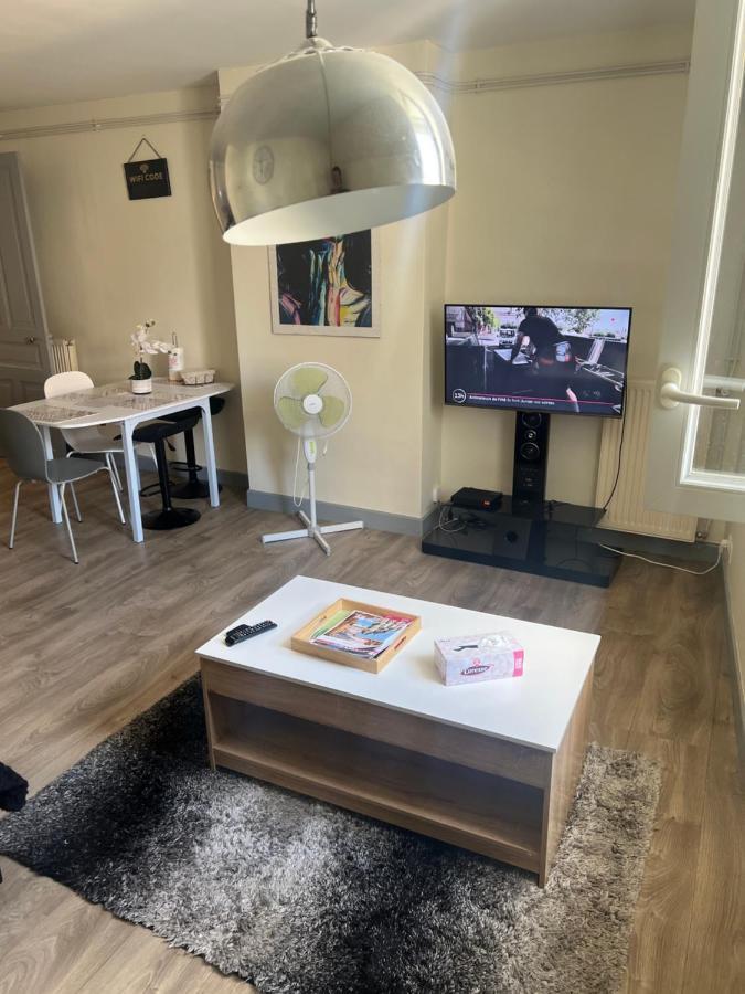 Appartement Hyper Centre تول المظهر الخارجي الصورة